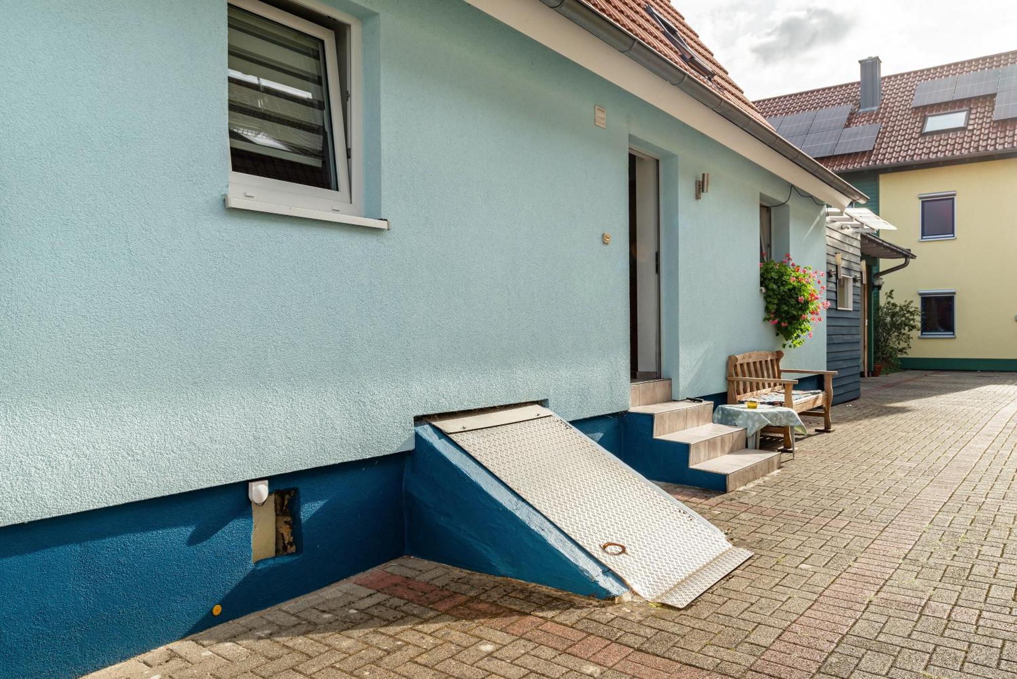 Ferienwohnung Blaues Haus Ubstadt-Weiher Esterno foto
